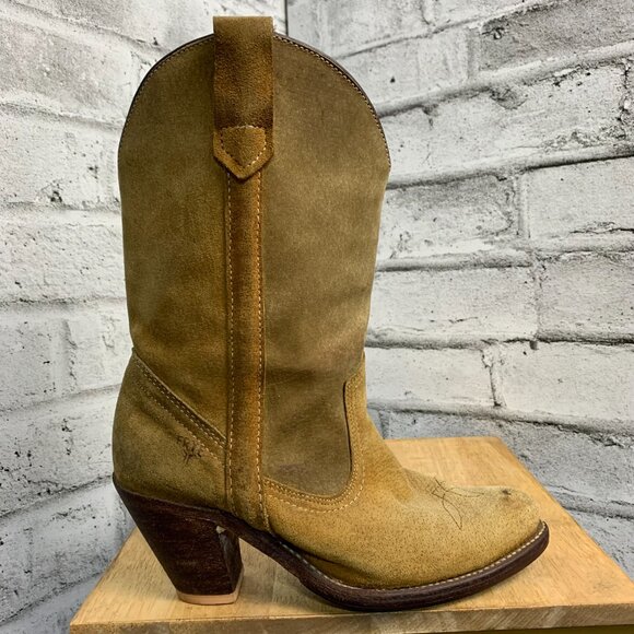 Frye Vintage Suede Western Cowboy Boots 7 Tan Distressed Heel Boho Cowgirl USA - Picture 5 of 16